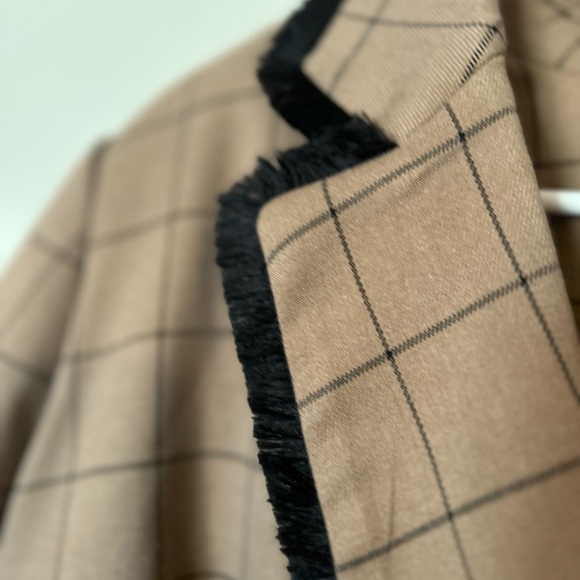 Halogen Windowpane Fringe Trim
Double Breasted Blazer 1X - Picture 3 of 8